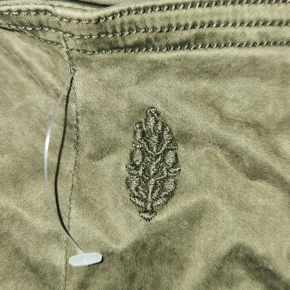 New Free People FP Movemwnt Fast Track Shortsie M Romper Short Jumper Khaki BNWT